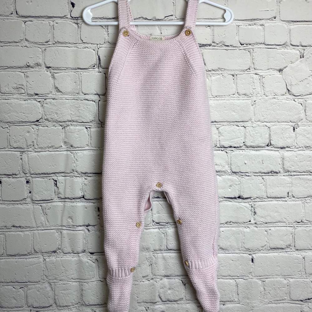 Gocco Spanish boutique knitted sleeveless jumper